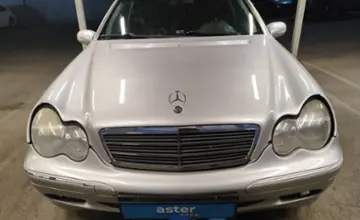 Mercedes-Benz C-Класс 2000 года за 1 800 000 тг. в Алматы фото 2