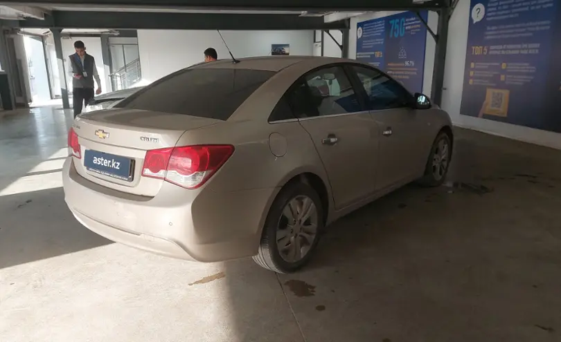 Chevrolet Cruze 2013 года за 5 200 000 тг. в Астана фото 3