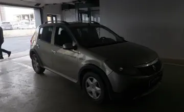 Renault Sandero 2012 года за 2 500 000 тг. в Астана фото 2