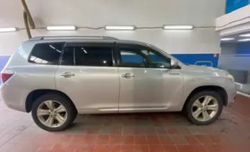 Toyota Highlander 2007 года за 9 000 000 тг. в Астана фото 4