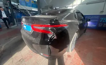 Toyota Camry 2018 года за 12 000 000 тг. в Астана
