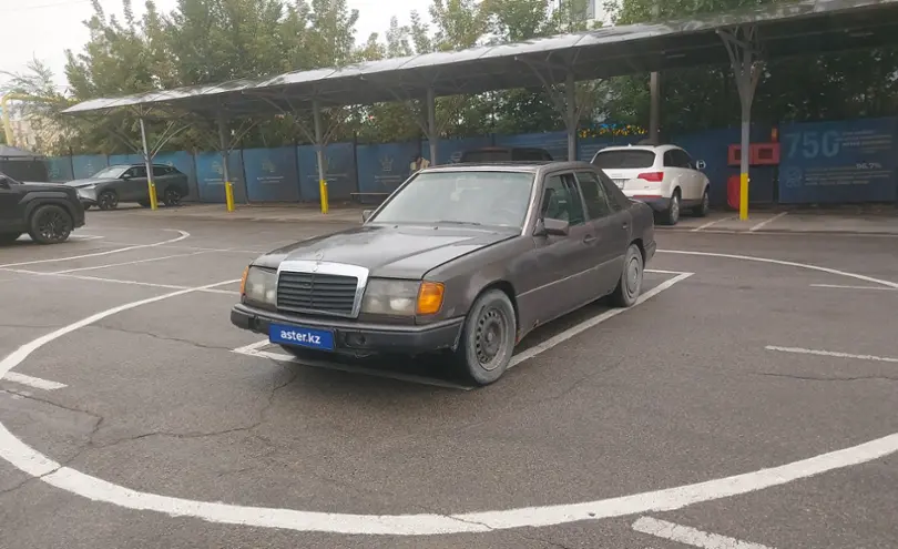 Mercedes-Benz W124 1992 года за 700 000 тг. в Алматы