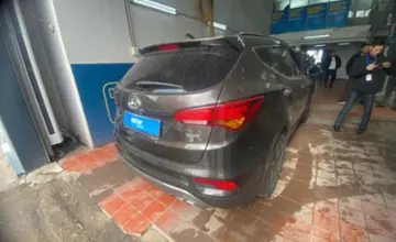 Hyundai Santa Fe 2016 года за 8 000 000 тг. в Астана