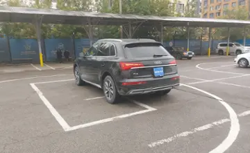 Audi Q5 2021 года за 18 990 000 тг. в Алматы фото 4