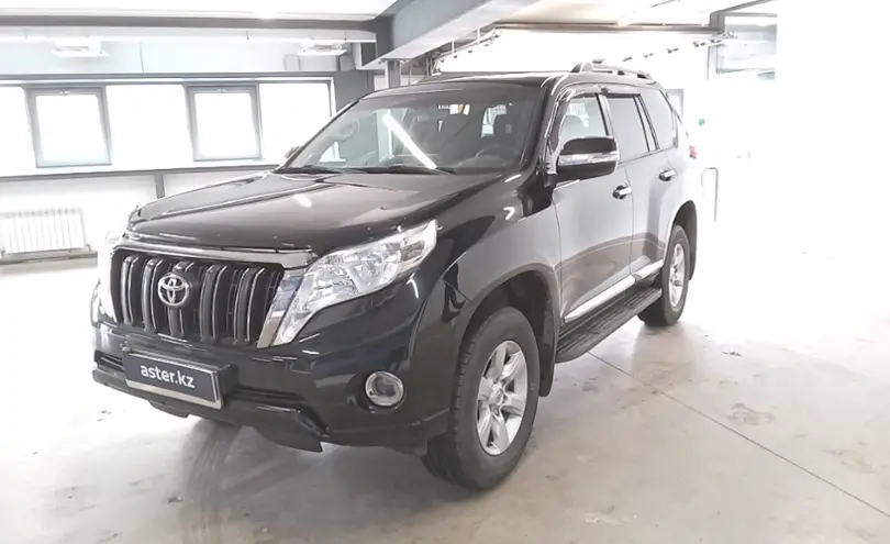 Toyota Land Cruiser Prado 2016 года за 17 300 000 тг. в Астана