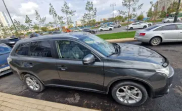 Mitsubishi Outlander 2014 года за 8 000 000 тг. в Астана фото 4