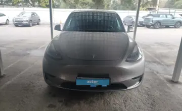 Tesla Model Y 2022 года за 15 000 000 тг. в Алматы фото 2