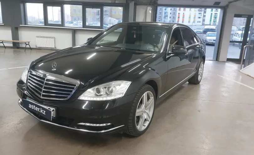 Mercedes-Benz S-Класс 2006 года за 8 000 000 тг. в Астана