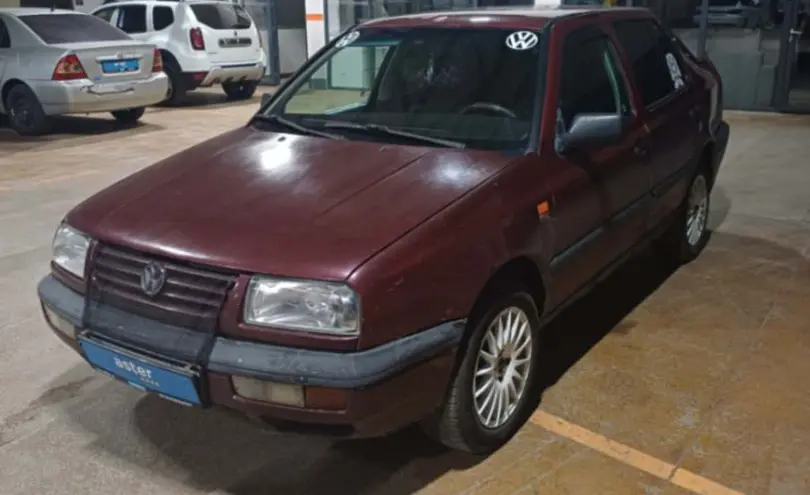 Volkswagen Vento 1994 года за 1 000 000 тг. в Караганда
