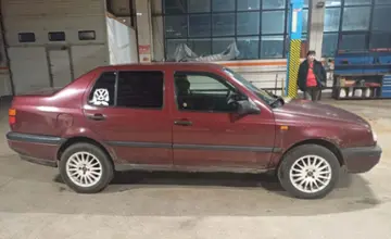 Volkswagen Vento 1994 года за 1 000 000 тг. в Караганда фото 4