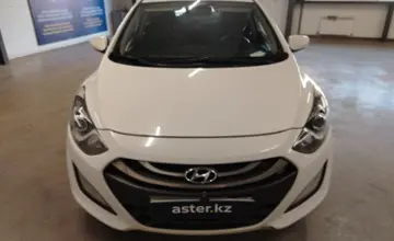 Hyundai i30 2014 года за 5 800 000 тг. в Астана фото 2
