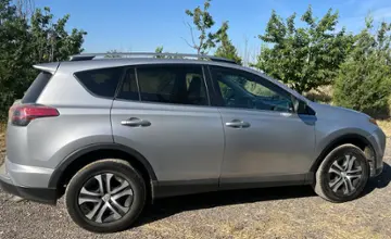 Toyota RAV4 2017 года за 10 800 000 тг. в Шымкент фото 3