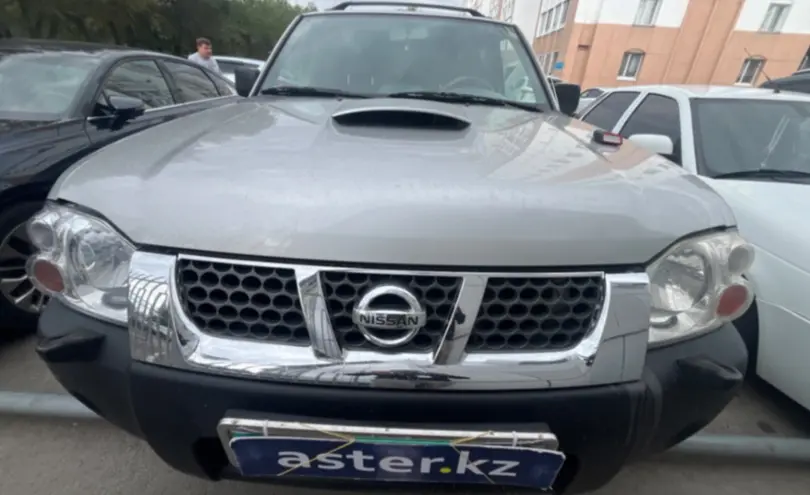 Nissan NP300 2009 года за 5 200 000 тг. в Костанай фото 2