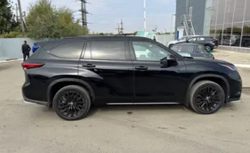 Toyota Highlander 2023 года за 25 000 000 тг. в Уральск фото 4
