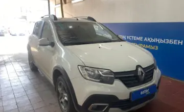 Renault Sandero 2020 года за 5 000 000 тг. в Астана фото 3