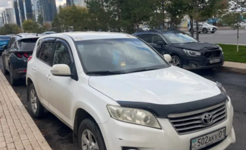 Toyota RAV4 2010 года за 8 000 000 тг. в Астана фото 3