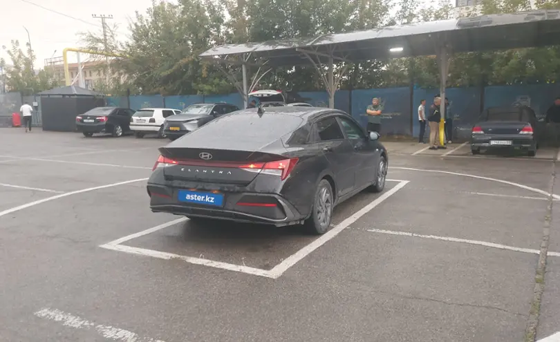 Hyundai Elantra 2024 года за 10 500 000 тг. в Алматы фото 3