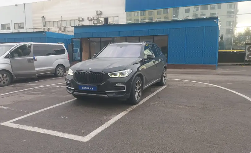 BMW X5 2020 года за 30 000 000 тг. в Алматы