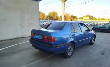 Volkswagen Vento 1993 года за 900 000 тг. в Тараз