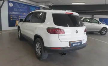 Volkswagen Tiguan 2013 года за 7 500 000 тг. в Астана фото 4