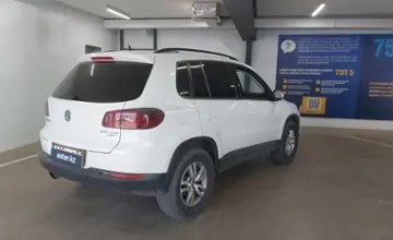 Volkswagen Tiguan 2013 года за 7 500 000 тг. в Астана фото 3