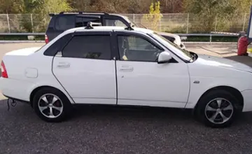 LADA (ВАЗ) Priora 2013 года за 3 000 000 тг. в Усть-Каменогорск фото 4