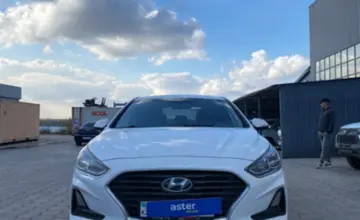 Hyundai Sonata 2019 года за 8 500 000 тг. в Караганда фото 2