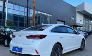 Hyundai Sonata 2019 года за 8 500 000 тг. в Караганда