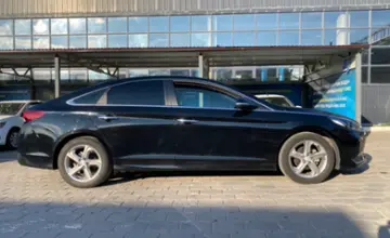 Hyundai Sonata 2019 года за 9 500 000 тг. в Караганда фото 4