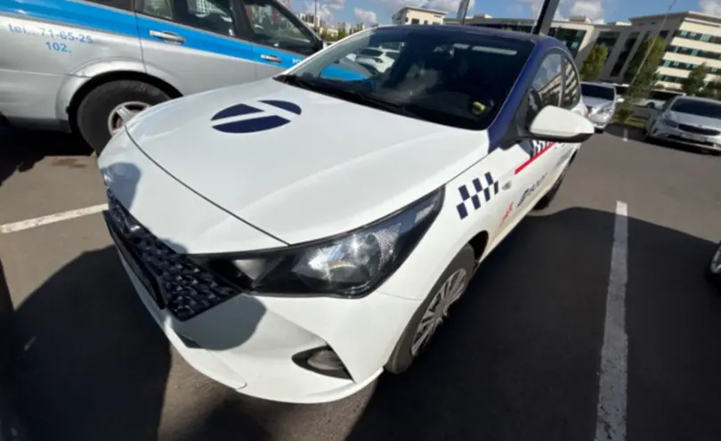 Hyundai Accent 2021 года за 5 000 000 тг. в Астана