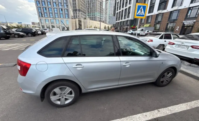 Skoda Rapid 2015 года за 5 000 000 тг. в Астана фото 4