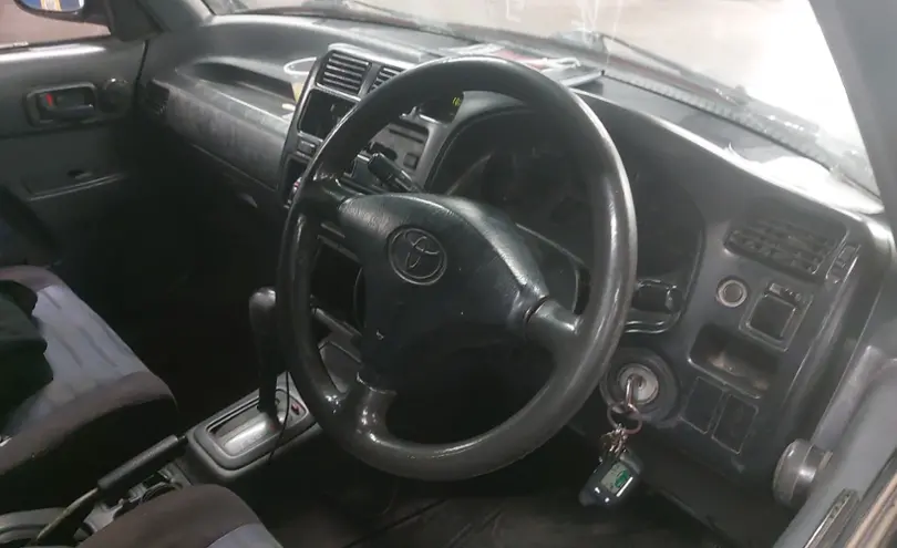 Toyota RAV4 1995 года за 2 000 000 тг. в Астана фото 5