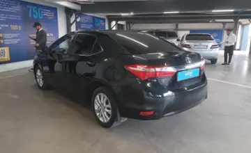 Toyota Camry 2011 года за 6 950 000 тг. в Астана фото 4