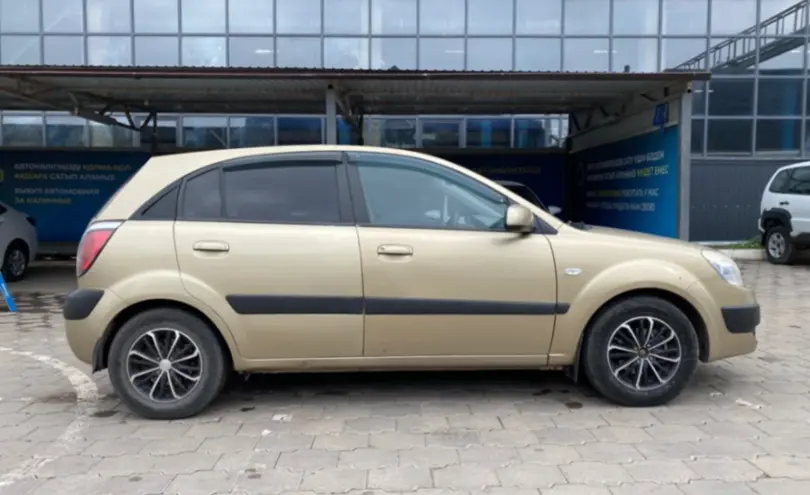 Kia Rio 2008 года за 2 900 000 тг. в Карагандинская область фото 4