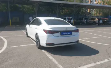 Lexus ES 2020 года за 21 500 000 тг. в Алматы фото 4