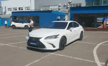 Lexus ES 2020 года за 21 500 000 тг. в Алматы фото 1