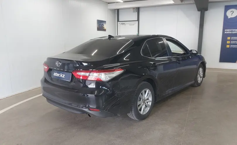 Toyota Camry 2020 года за 13 500 000 тг. в Астана фото 3