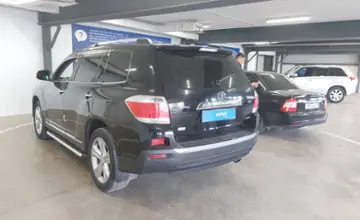 Toyota Highlander 2011 года за 12 500 000 тг. в Астана фото 4