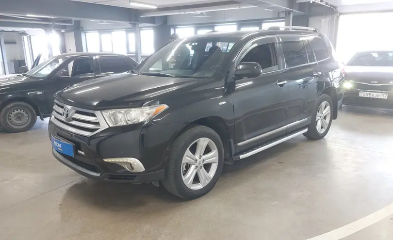 Toyota Highlander 2011 года за 12 500 000 тг. в Астана
