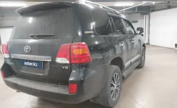 Toyota Land Cruiser 2015 года за 27 000 000 тг. в Астана фото 3