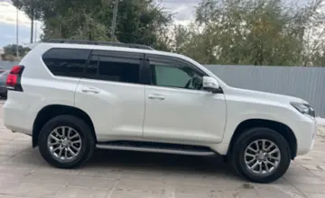 Toyota Land Cruiser Prado 2019 года за 29 000 000 тг. в Уральск фото 4