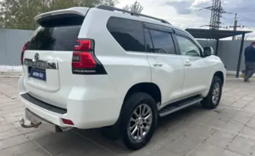 Toyota Land Cruiser Prado 2019 года за 29 000 000 тг. в Уральск