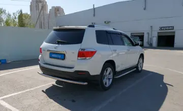 Toyota Highlander 2011 года за 14 000 000 тг. в Шымкент фото 3