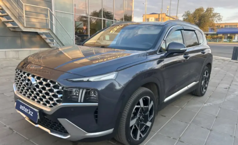 Hyundai Santa Fe 2021 года за 17 000 000 тг. в Уральск