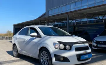 Chevrolet Aveo 2014 года за 3 900 000 тг. в Караганда фото 3