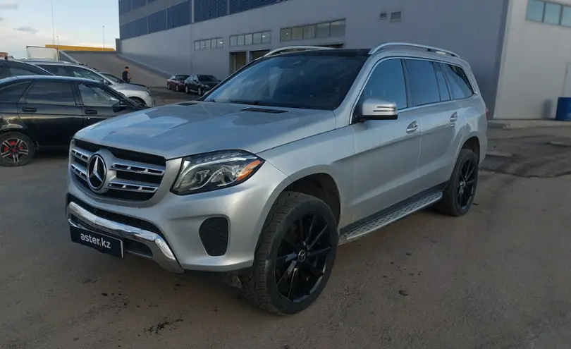 Mercedes-Benz GLS 2017 года за 25 000 000 тг. в Астана