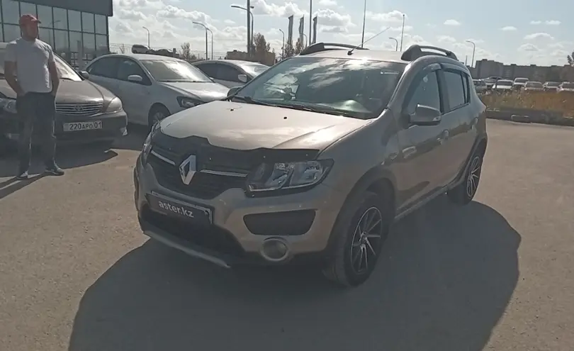 Renault Sandero 2017 года за 5 500 000 тг. в Астана
