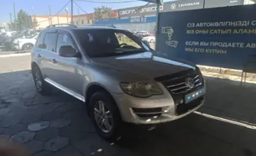 Volkswagen Touareg 2006 года за 5 600 000 тг. в Талдыкорган фото 3