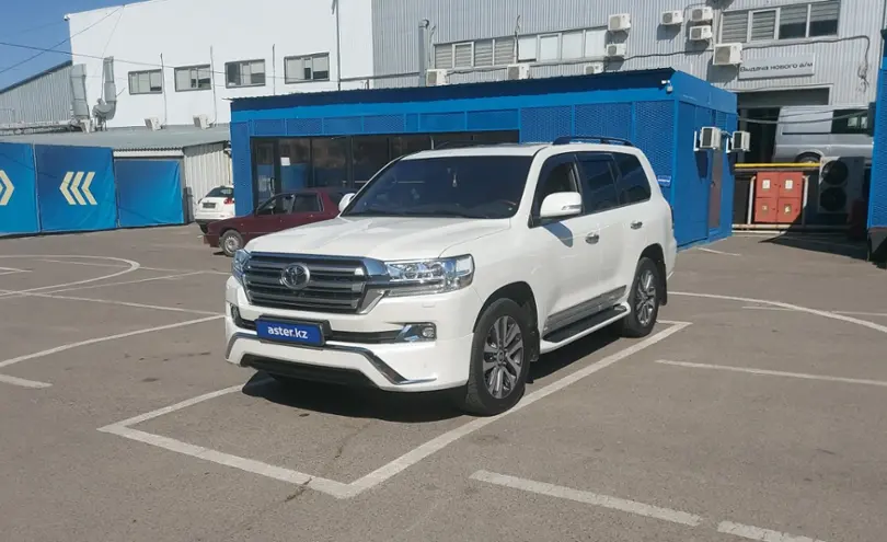 Toyota Land Cruiser 2016 года за 30 500 000 тг. в Алматы