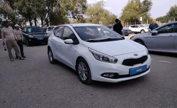 Kia Ceed 2014 года за 5 500 000 тг. в Актобе фото 3